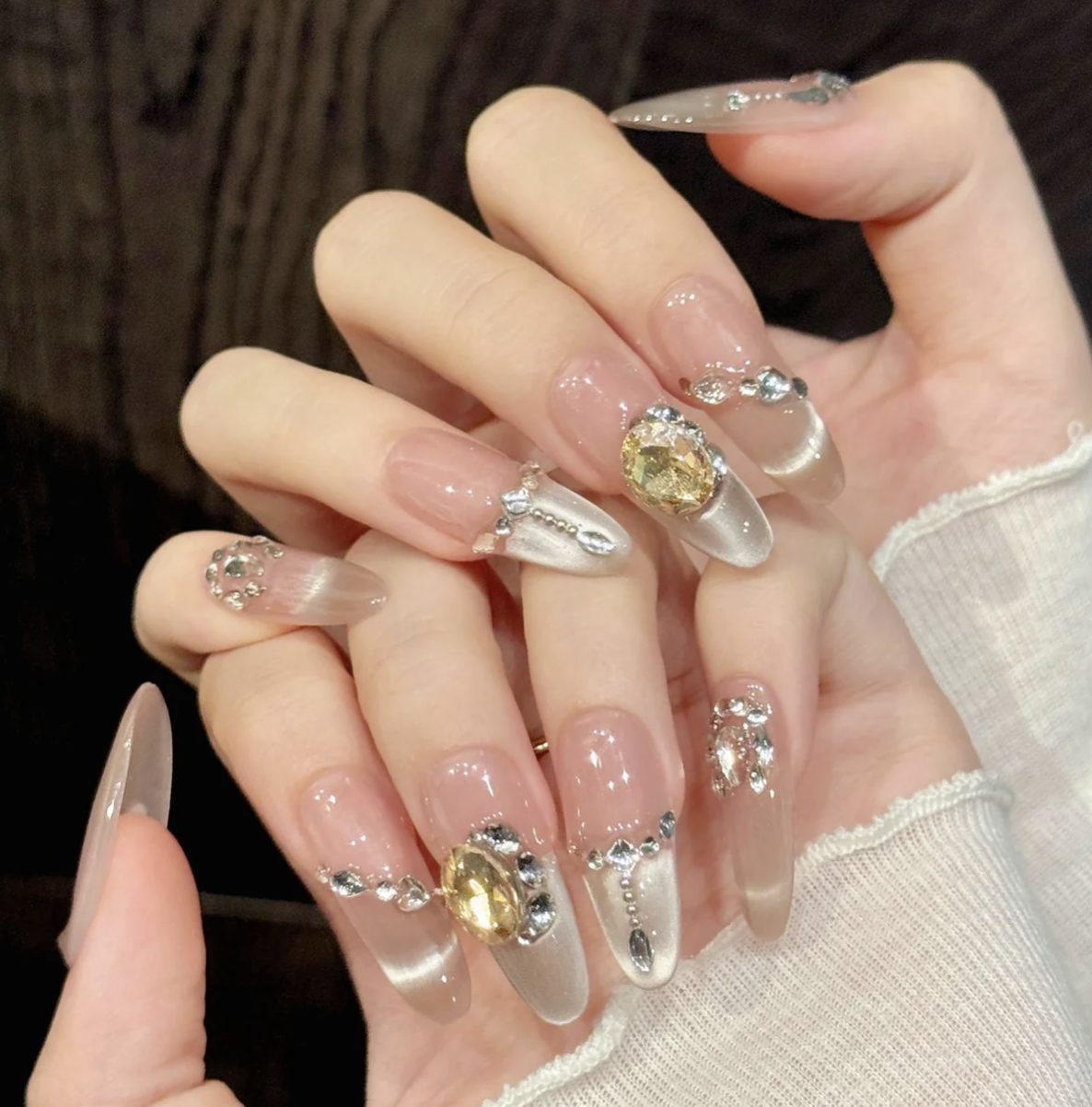 Silver Jewel Almond